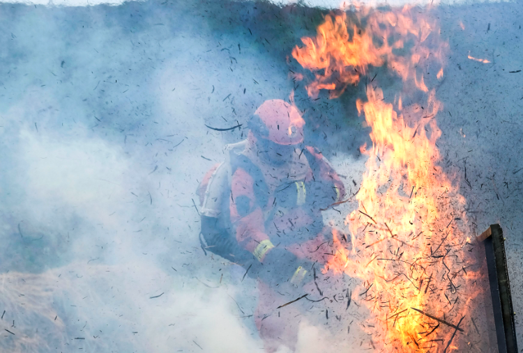 橡塑保温材料燃烧有毒吗? 橡塑保温材料燃烧有毒吗?