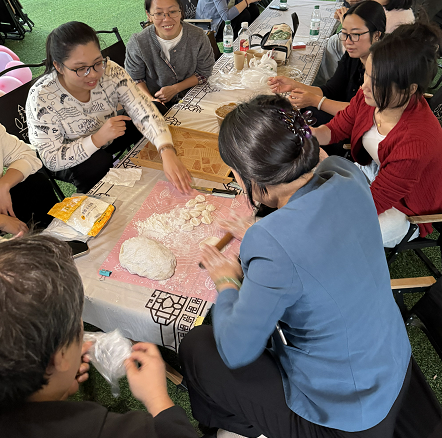 1765177717584655.png 包饺子2.png