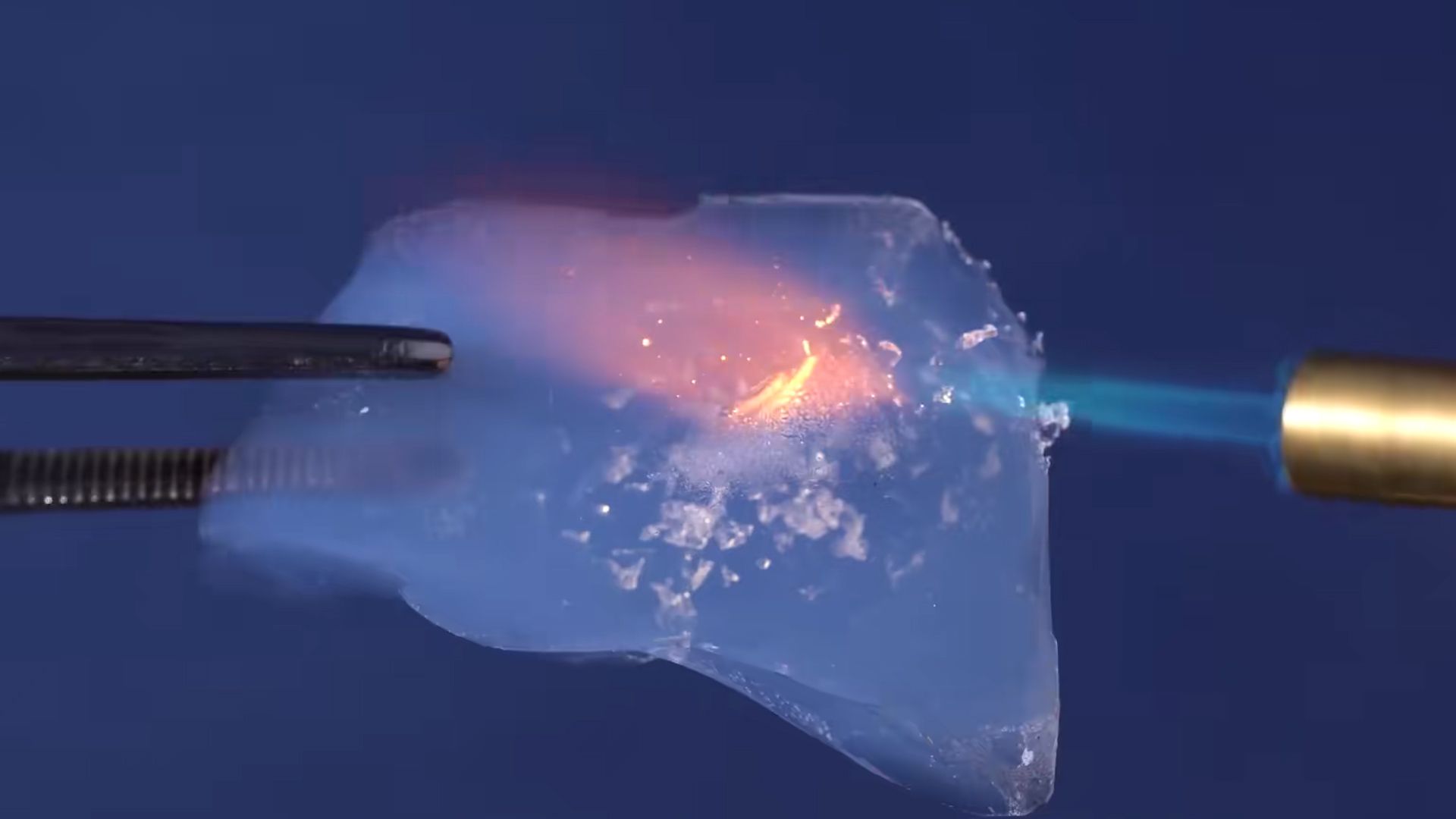 1765788587747483.jpg 1765788587747483.jpg