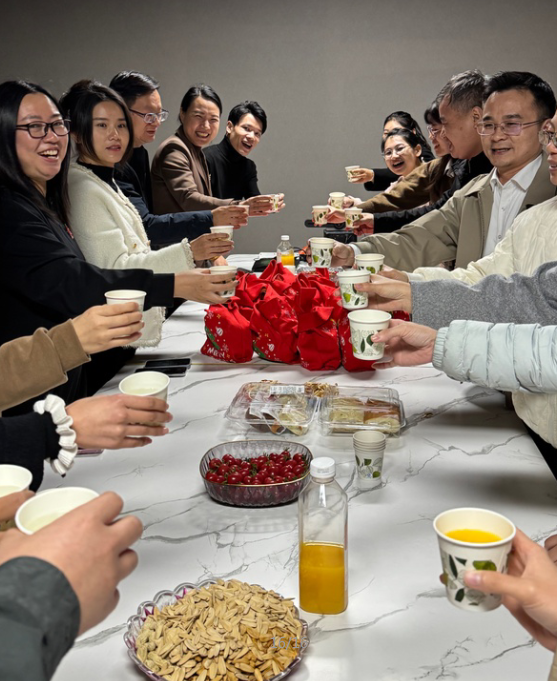 1766656498425898.png 圣诞5.png